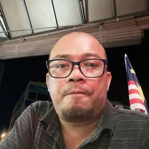 Meet your Posher, Dick dzulkharnaien